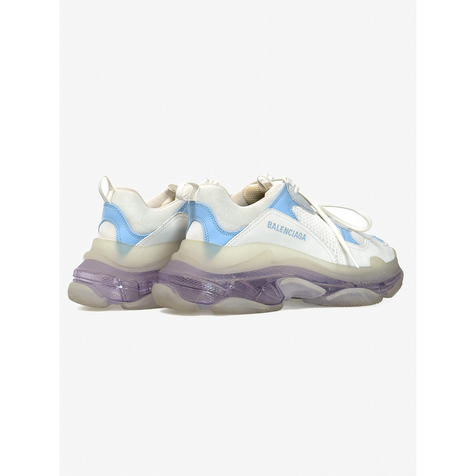 Sneakersy