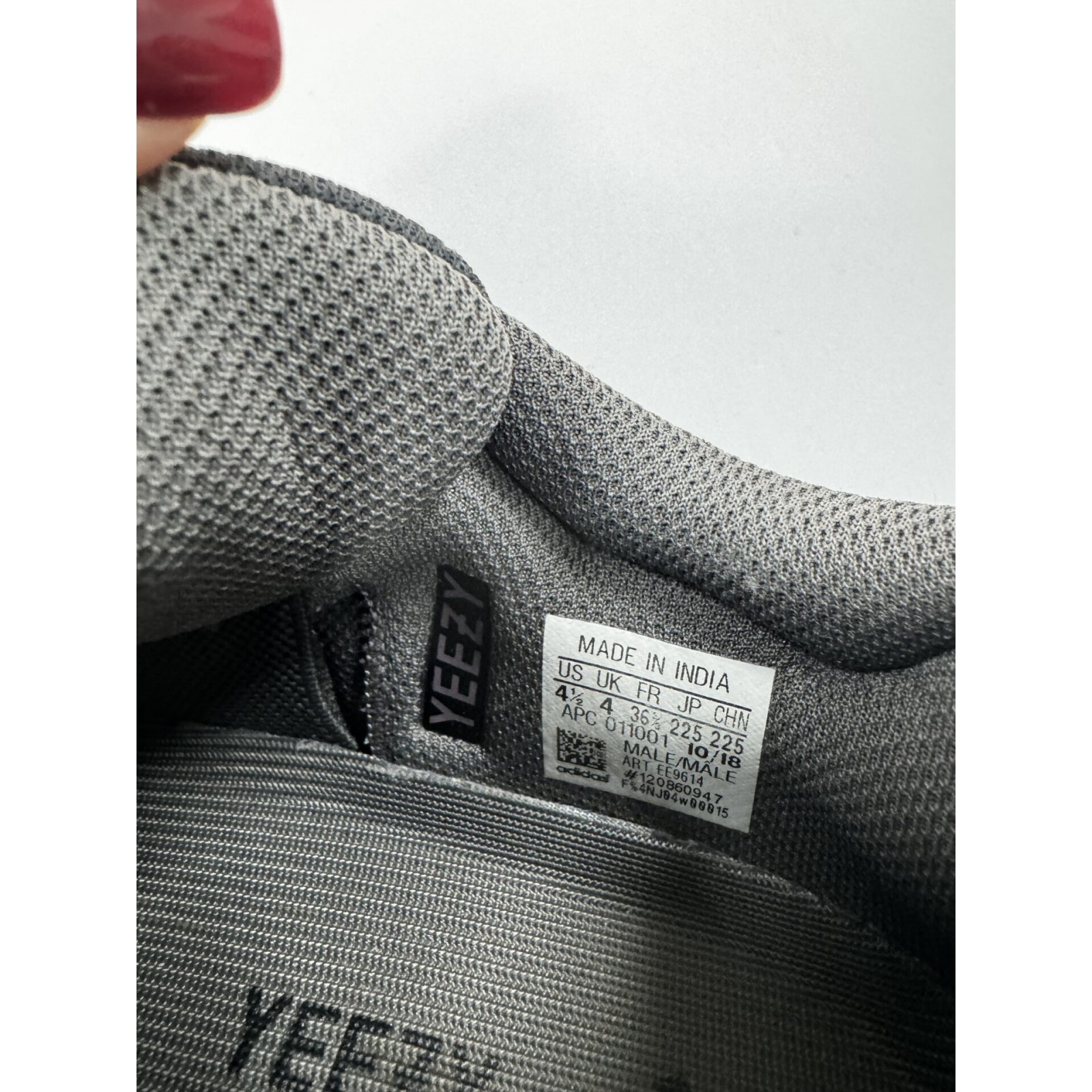 • Yeezy 700 Intertia V1