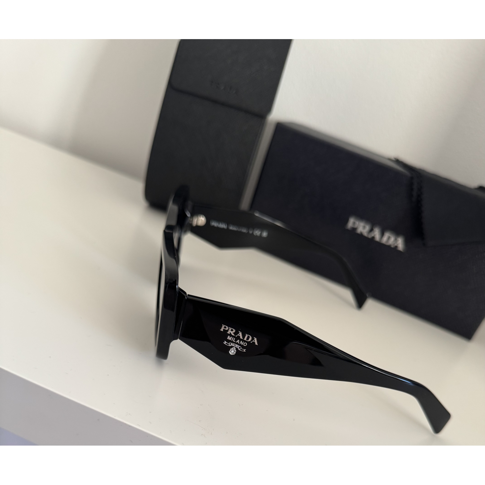 Okulary PRADA