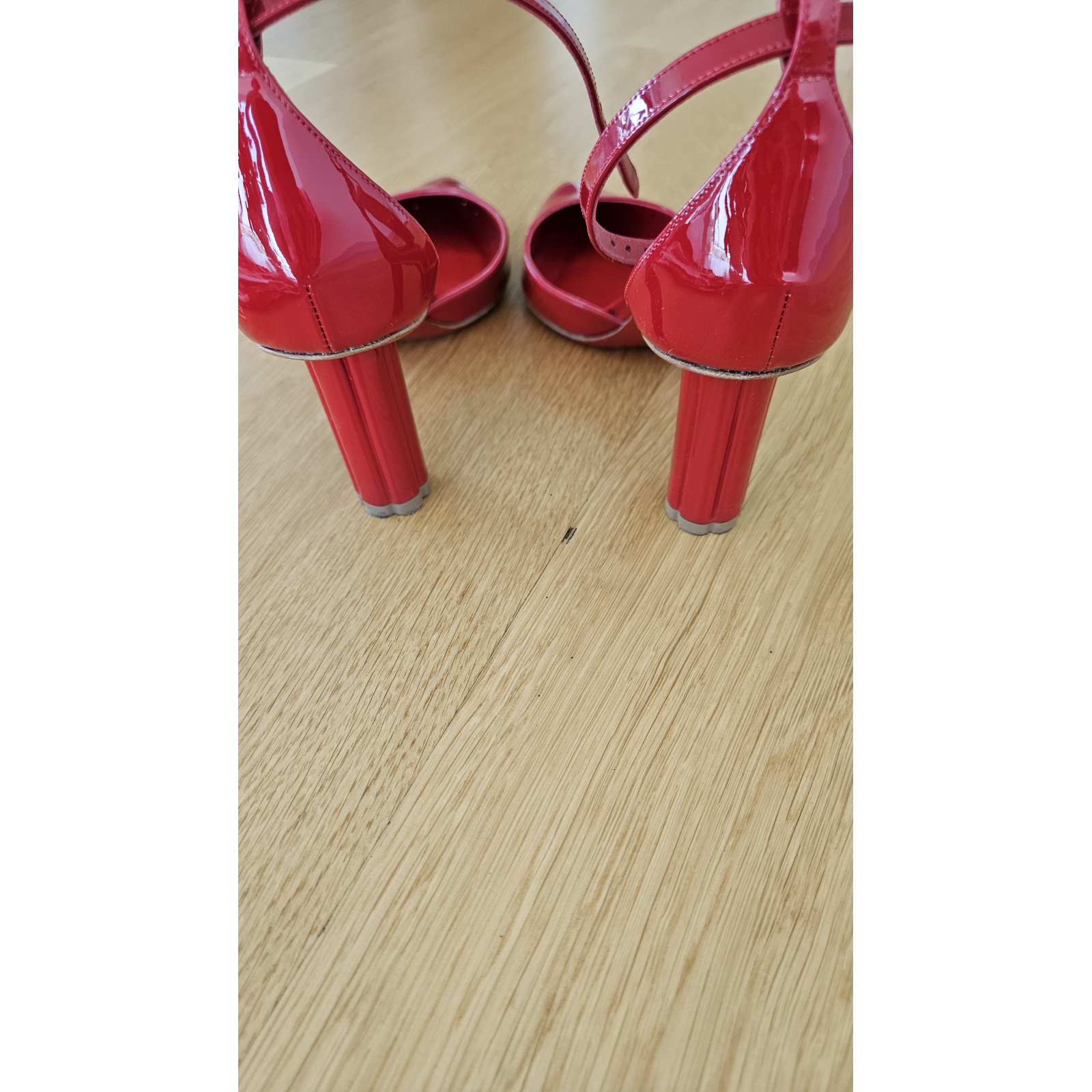 Buty na obcasie
