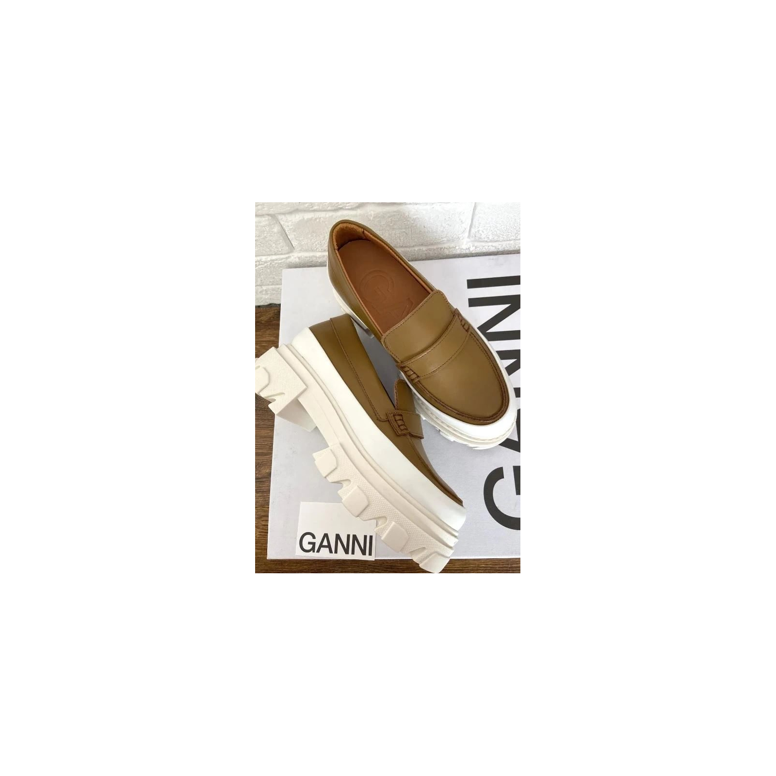 Loafersy