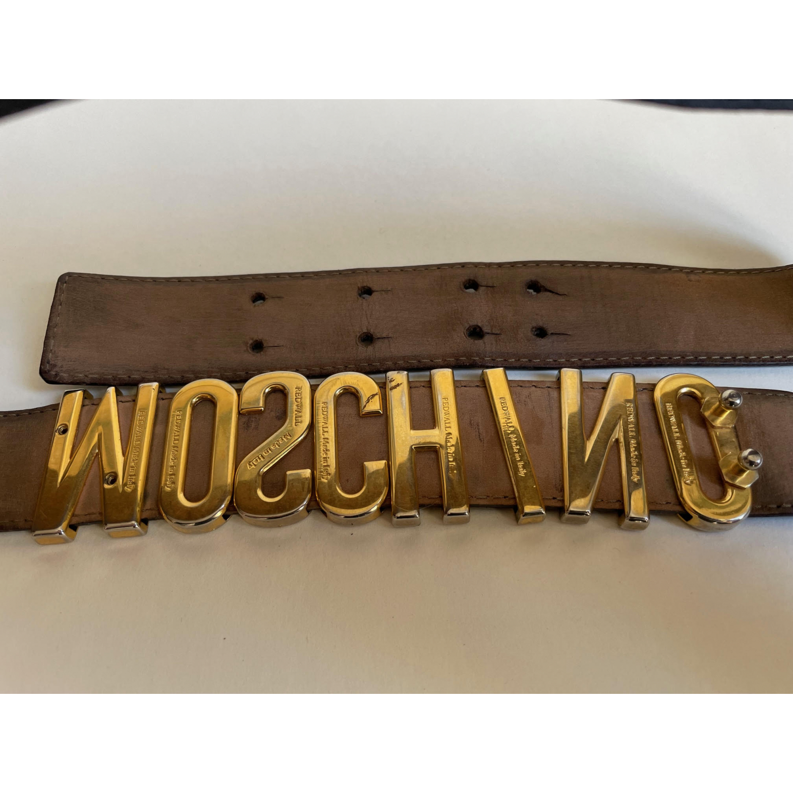 pasek Moschino
