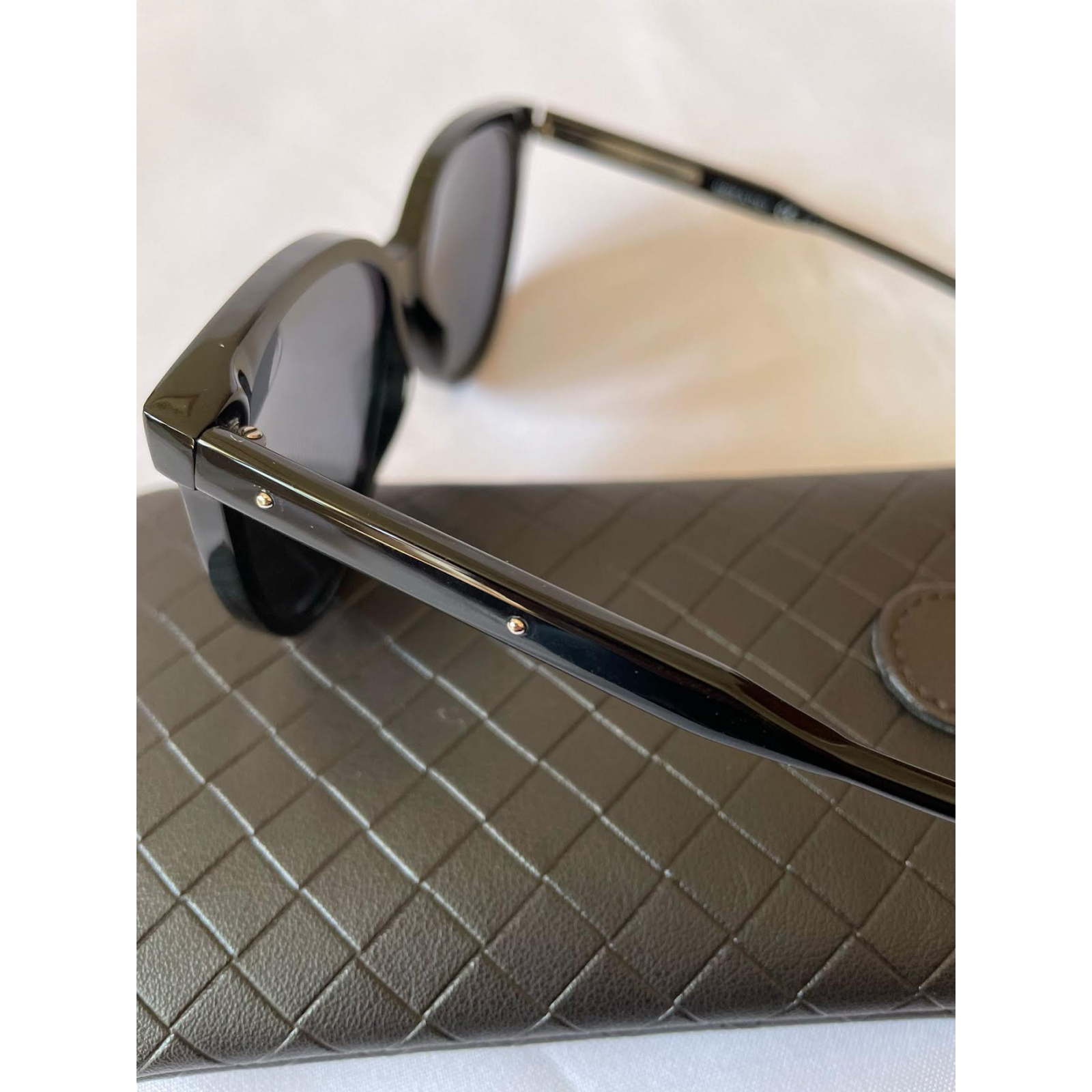 okulary Bottega Veneta