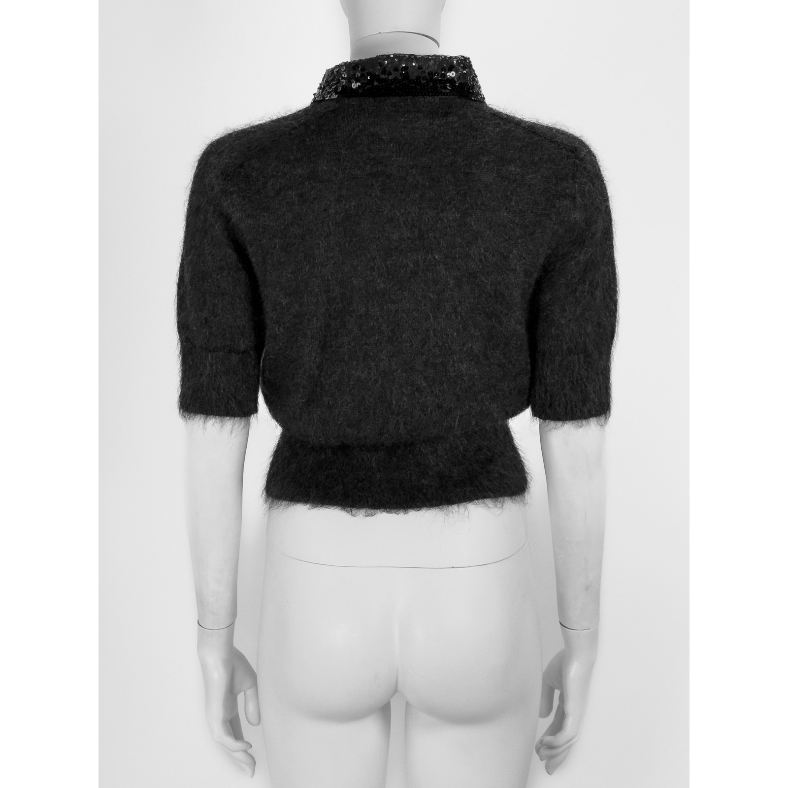 Sweter z krótkim rękawem
