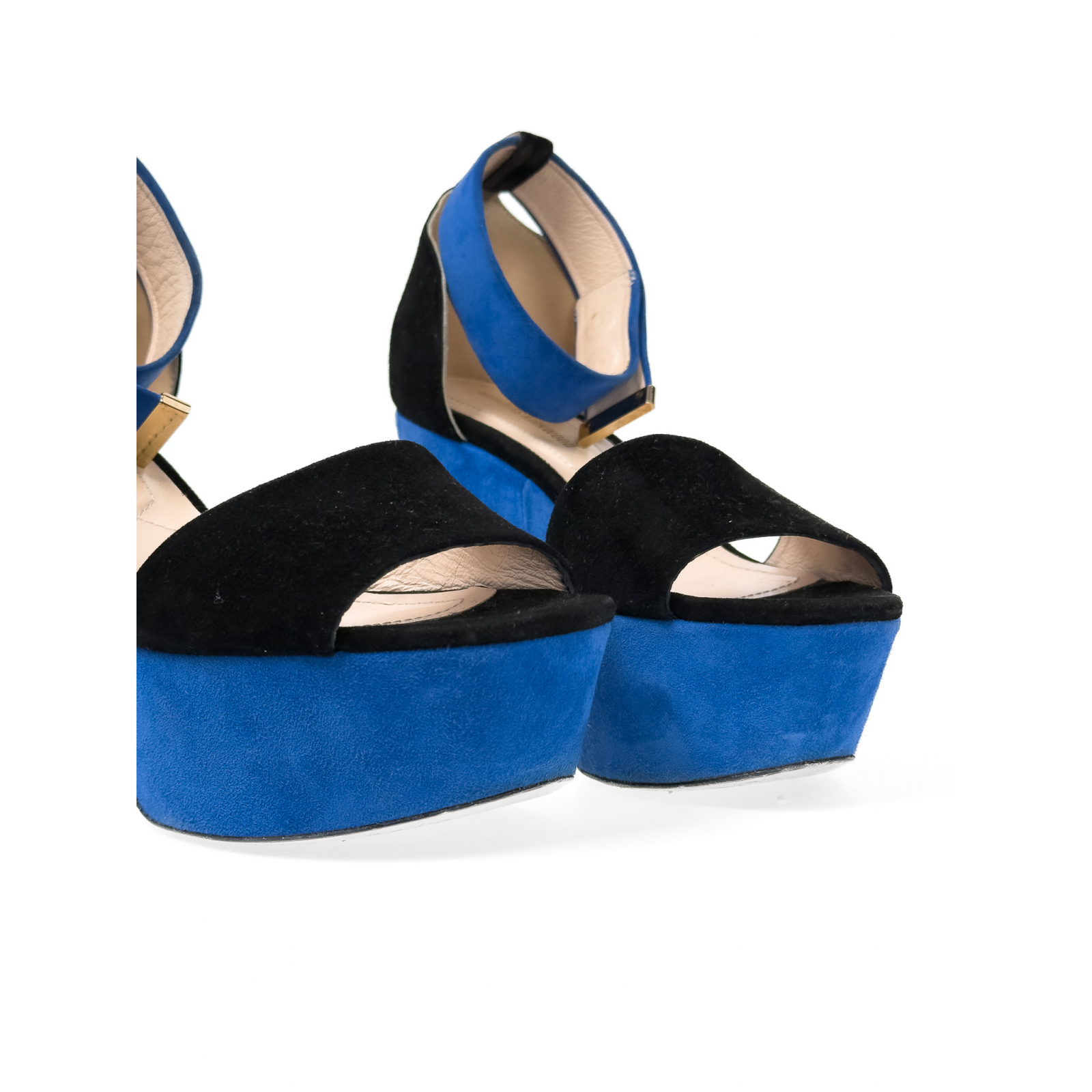 Buty