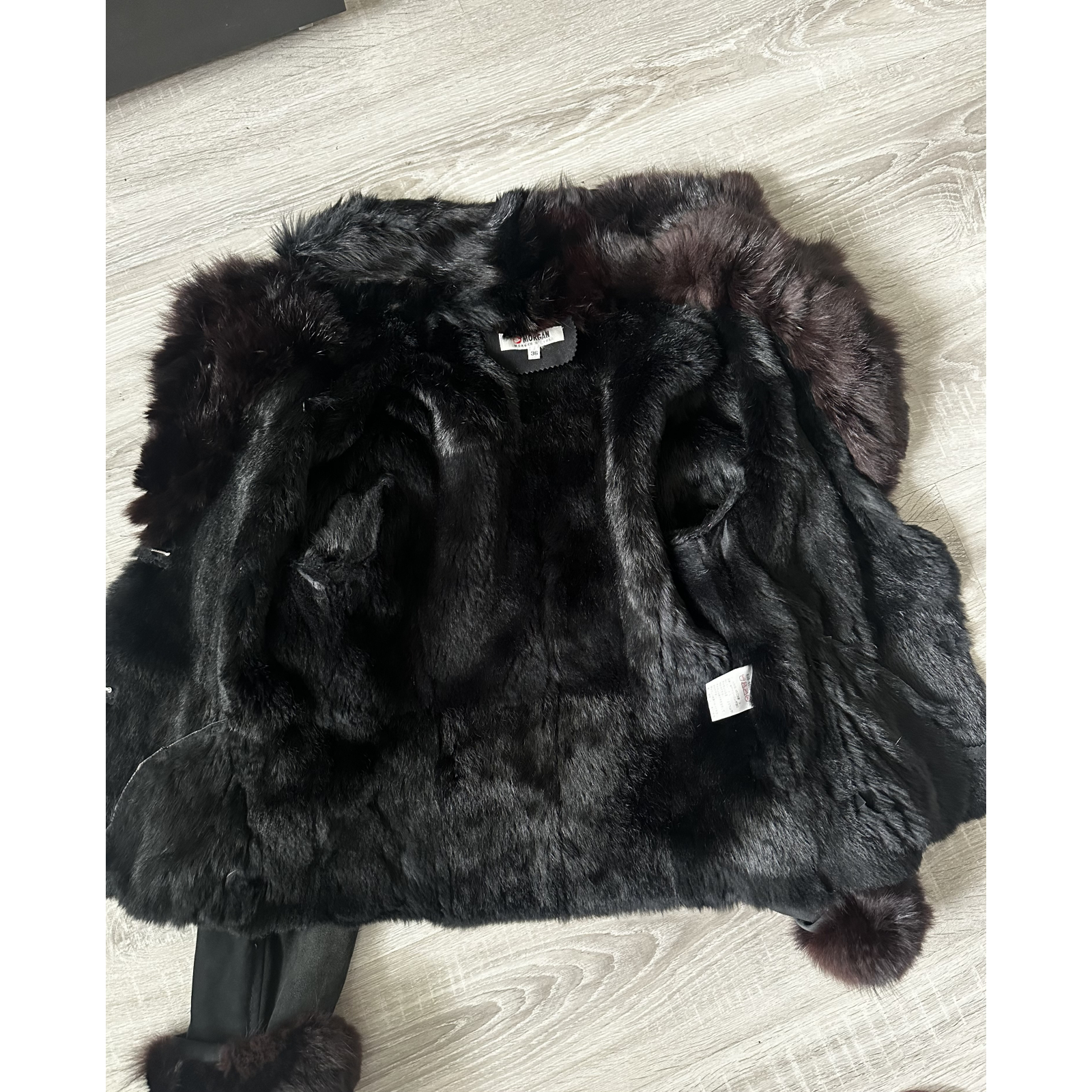 Piękne futro naturalne kożuch