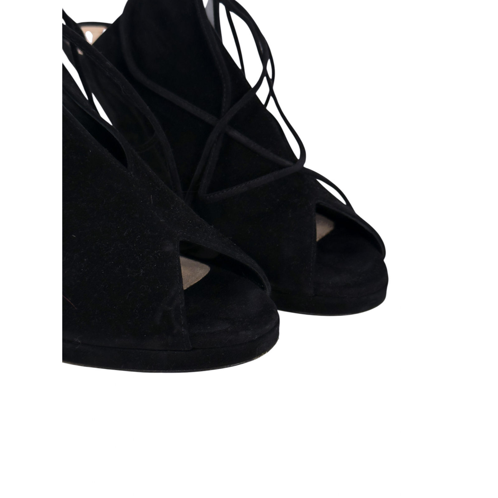 Zamszowe botki na koturnie