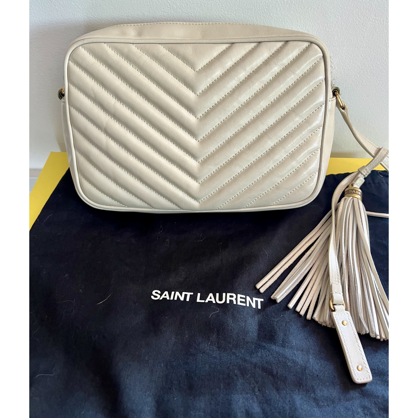 Saint Laurent model LOU