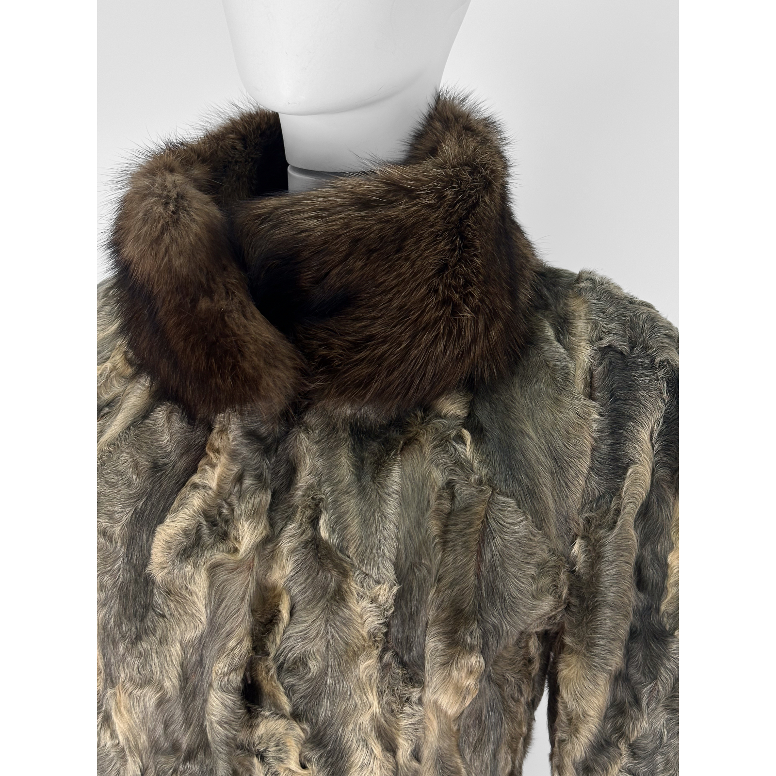 Futrzany płaszcz Pellicceria Schiavon