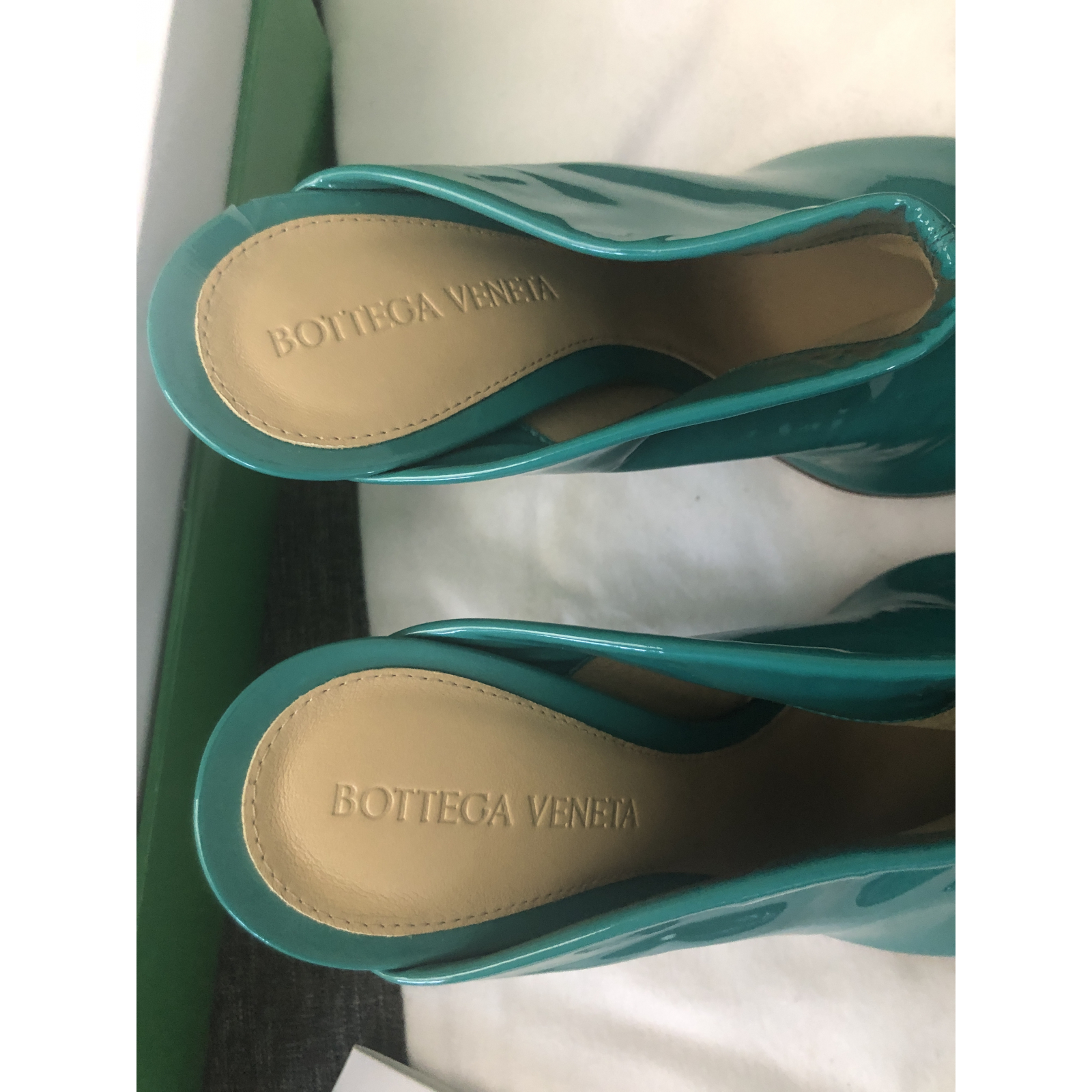 Bottega Veneta klapki