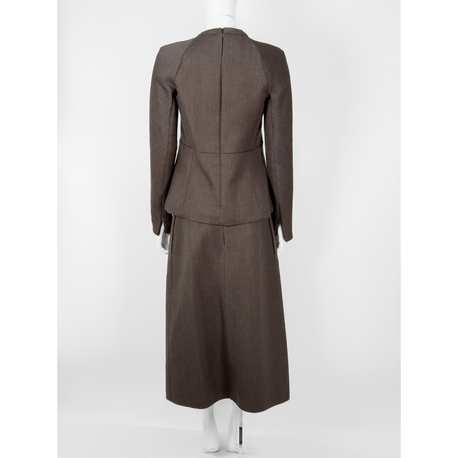 Wełniany komplet: bluzka z długim rękawem + spódnica