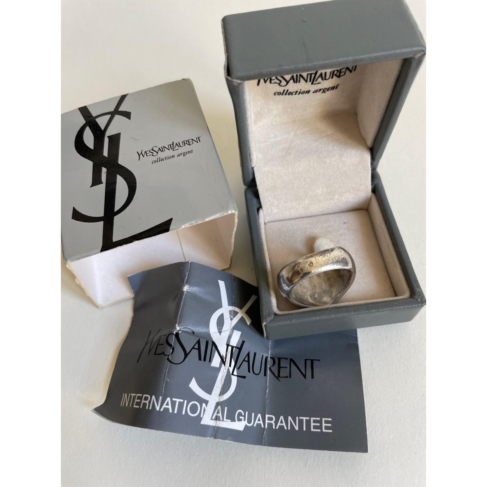 Pierscionek Yves Saint Laurent