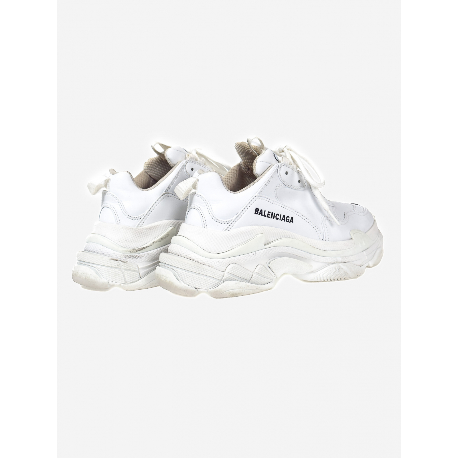Sneakersy