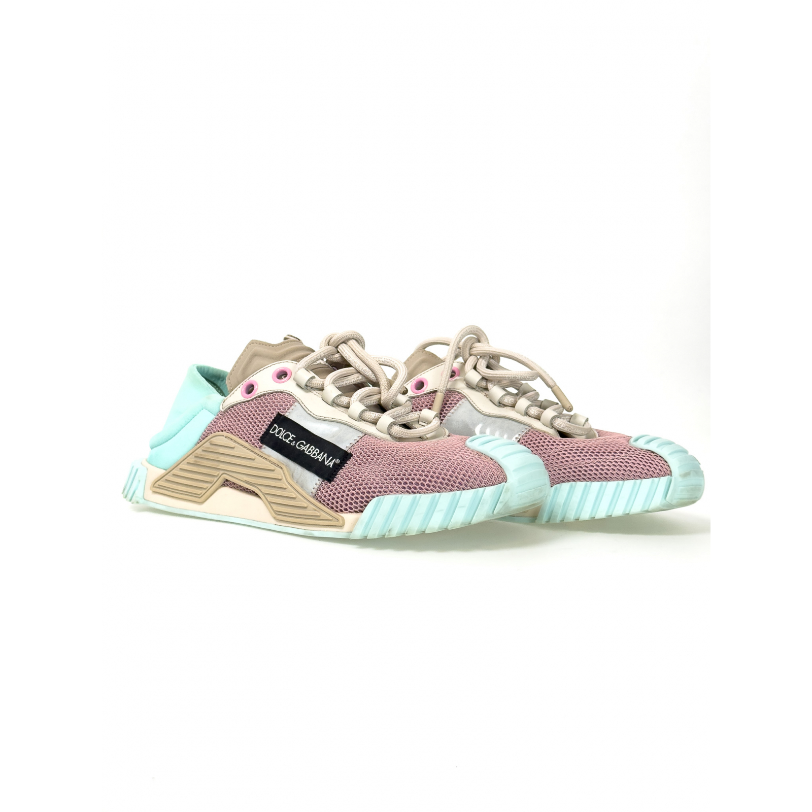Sneakersy