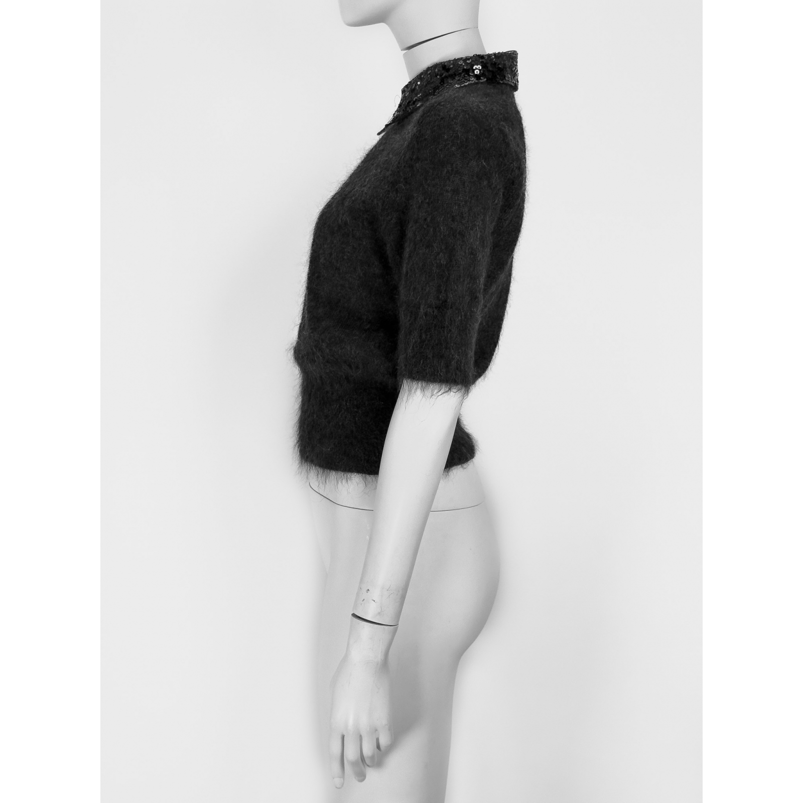 Sweter z krótkim rękawem
