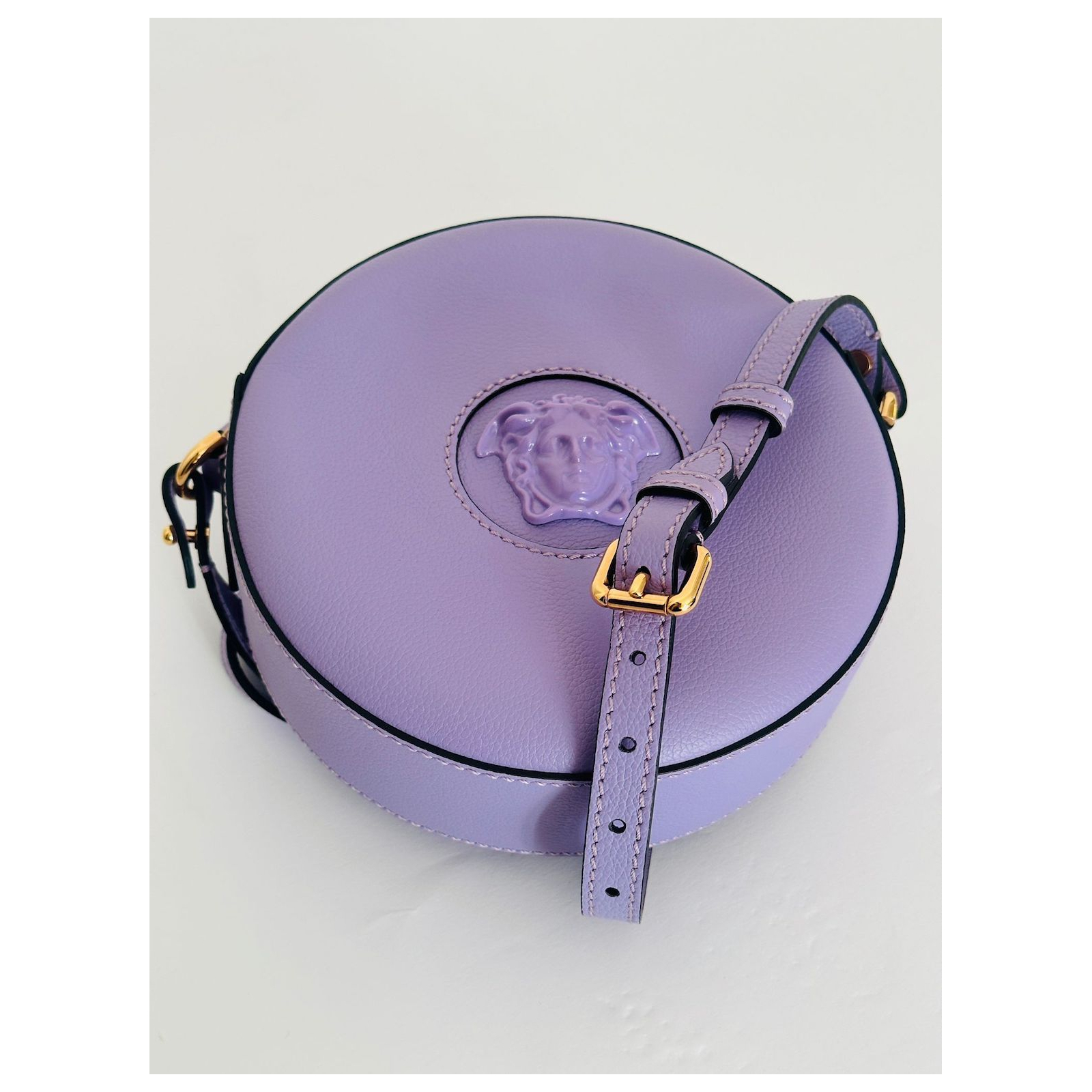 VERSACE –  okrągła torebka cross-body