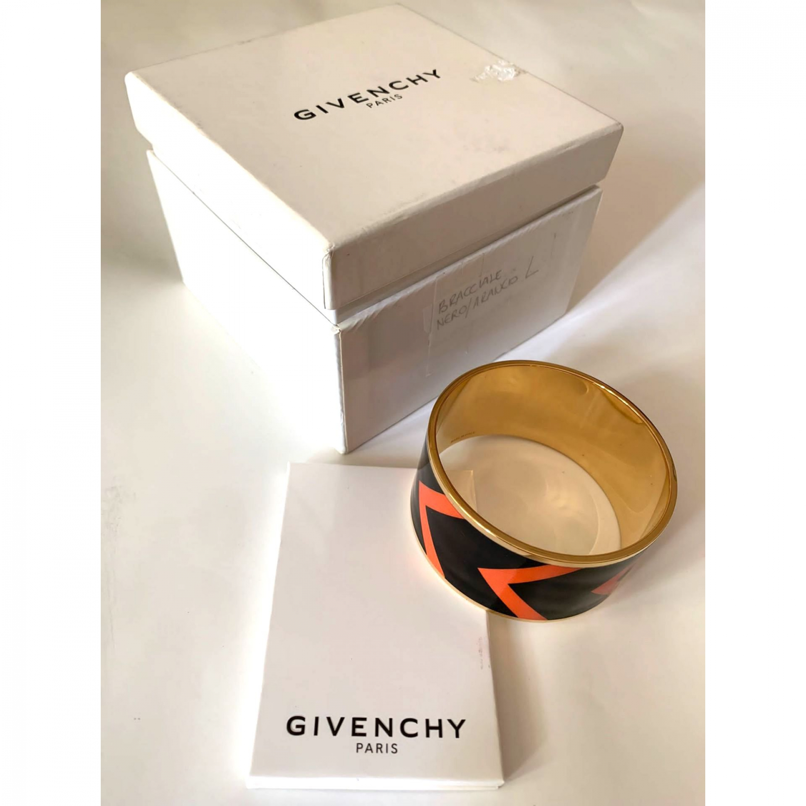 BRANSOLETKA GIVENCHY