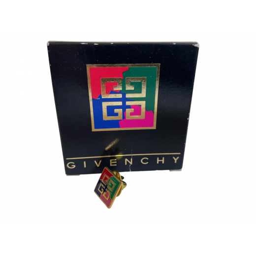 pin's Givenchy
