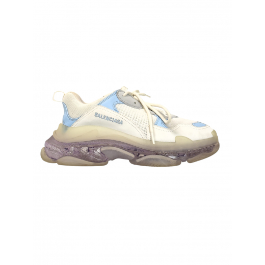 Sneakersy